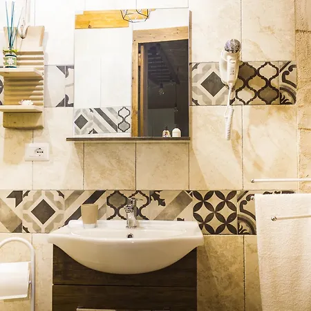 Dimora Don Camillo Διαμέρισμα Monopoli