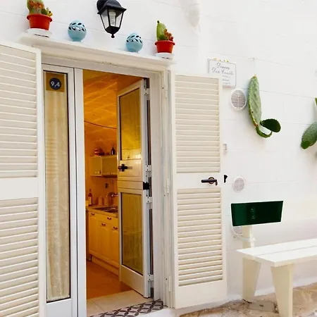 Dimora Don Camillo Monopoli